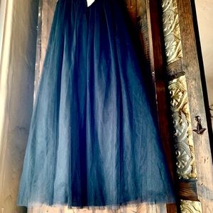 🆕 Floor length tulle maxi skirt ❤️